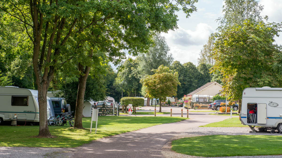 Caravan sites in Oxfordshire The Caravan Club